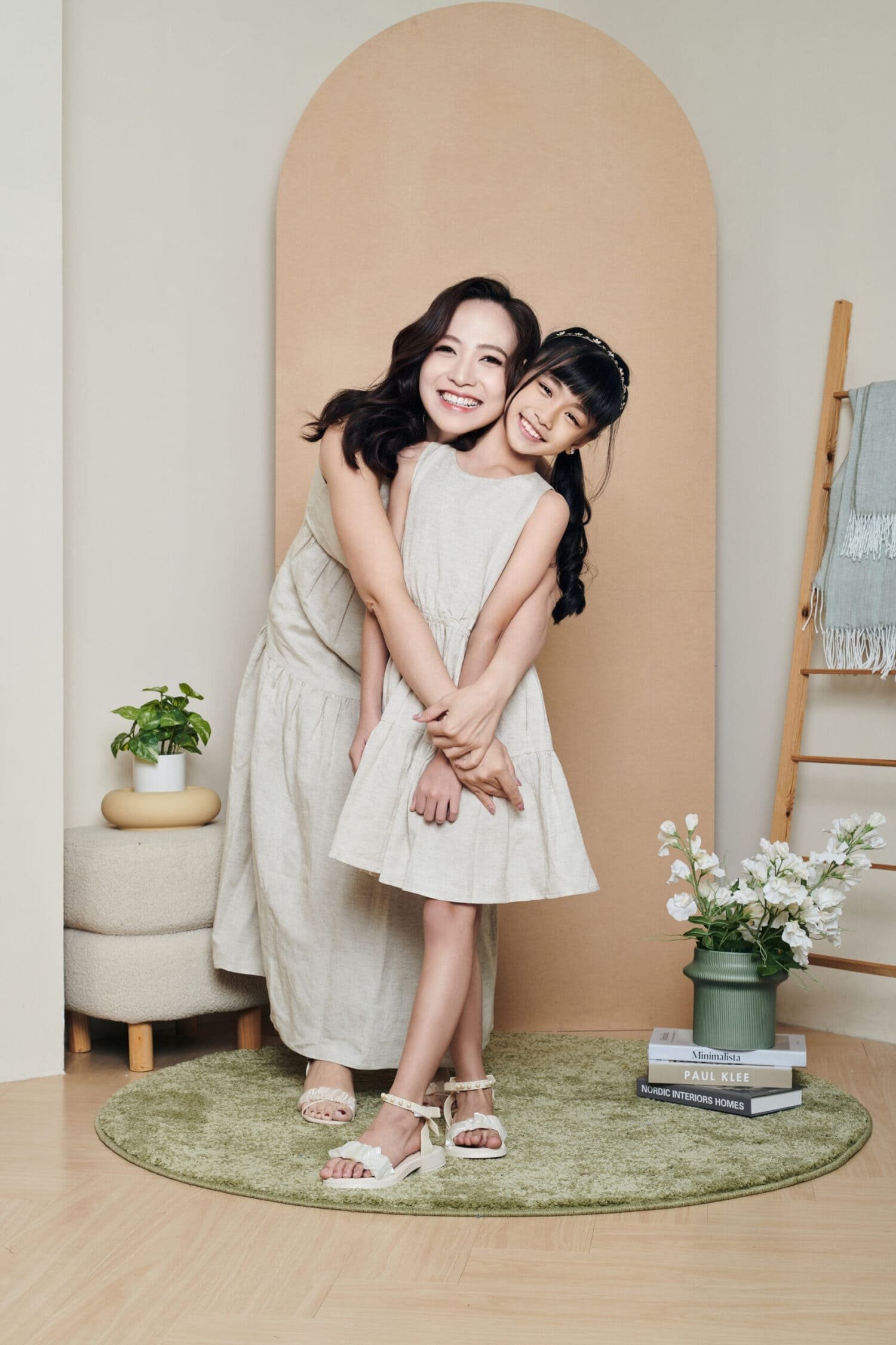 Raylnn Dress Matching Set in Light Oat
