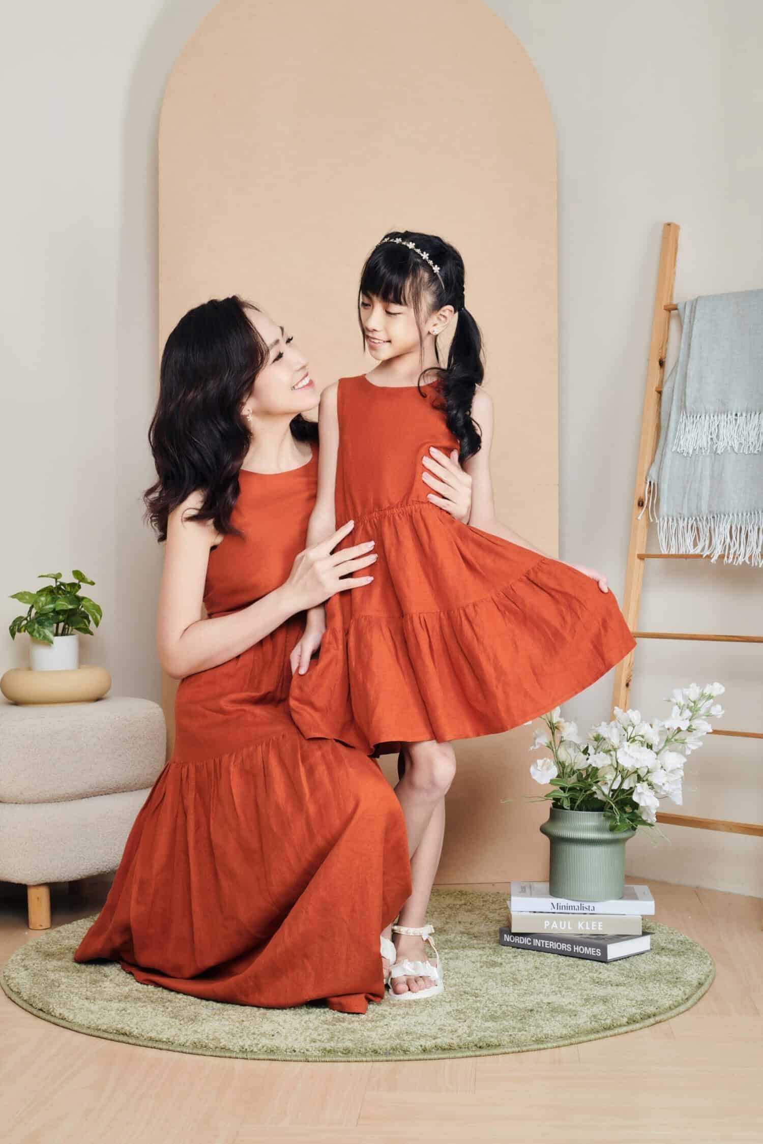 Raylnn Dress Matching Set in Rust Orange