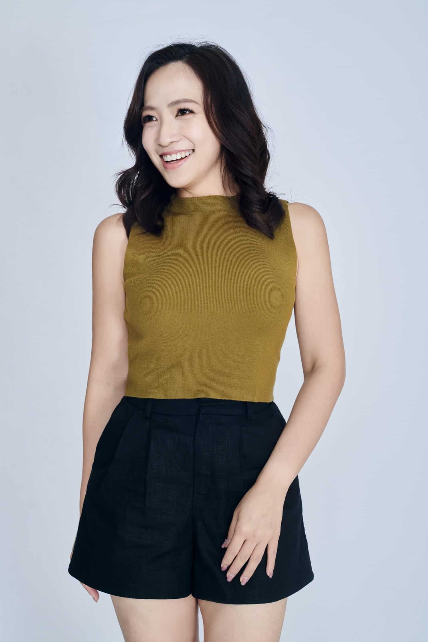 Arya Knit Top in Olive Green