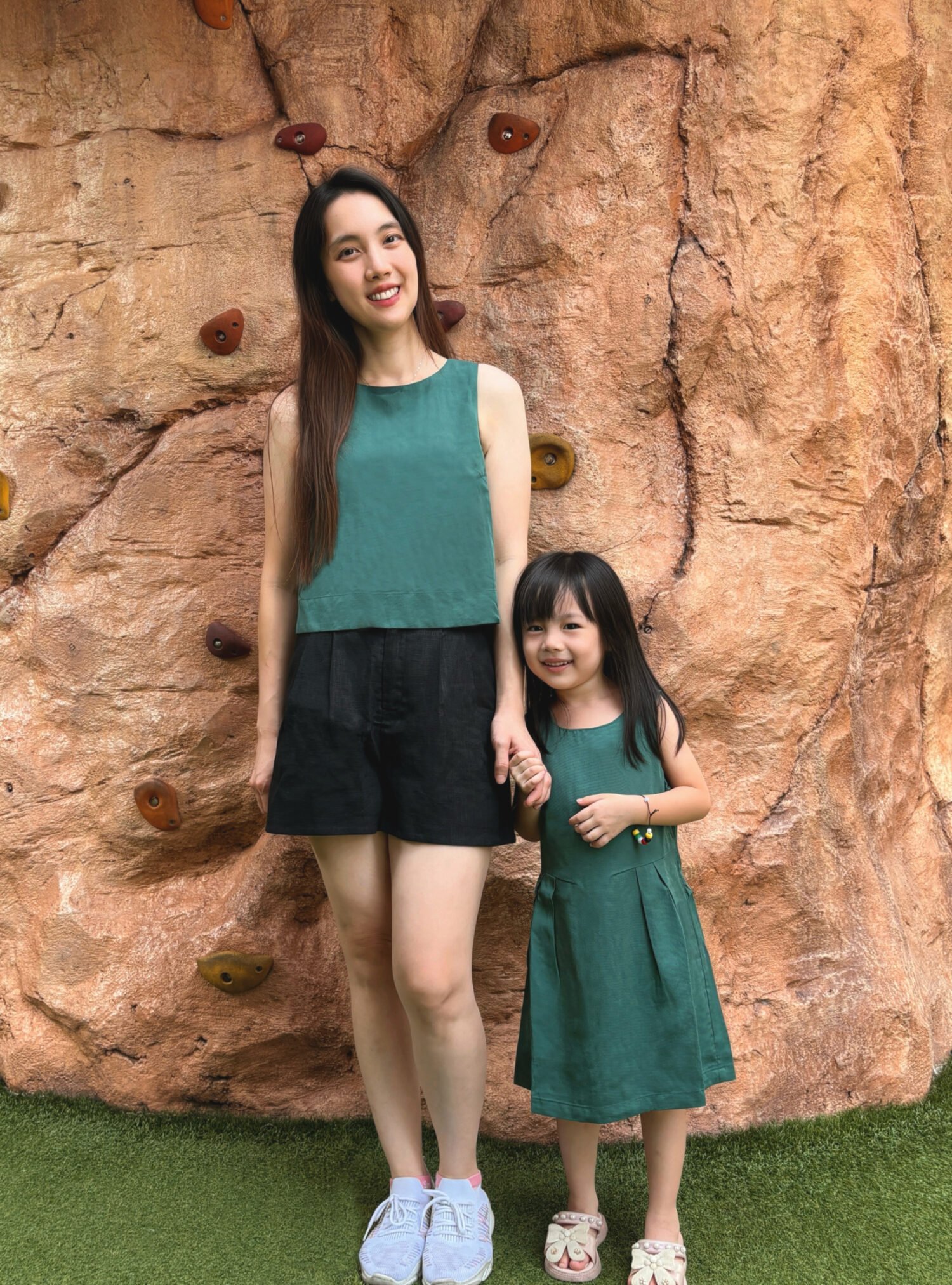 Myrel Matching Set in Forest Green
