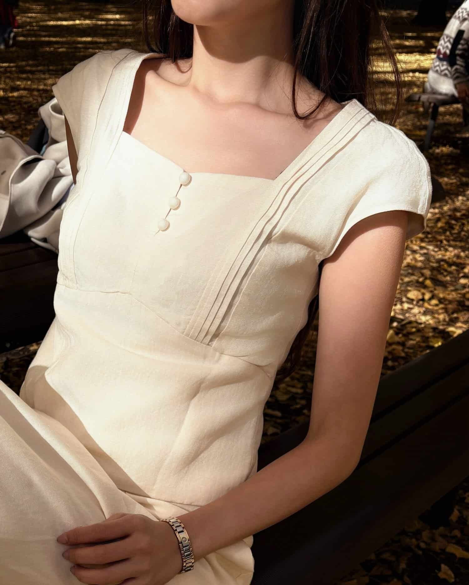 Yeon Linen Top in Cream